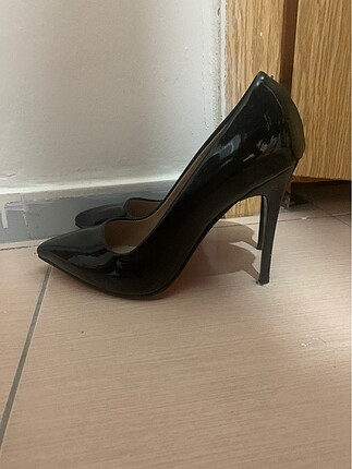 38 Beden Rugan stiletto