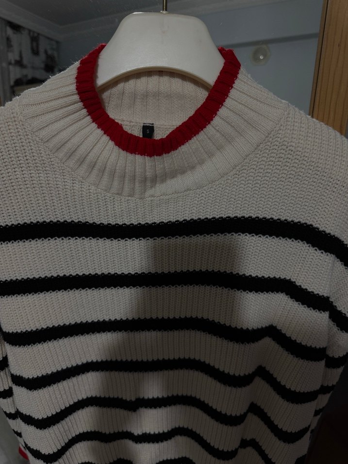 Çizgili Kadın Triko Kazak - Görsel 2