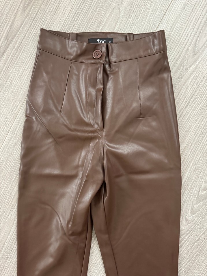 Kahverengi Deri Kadın Pantolon - Görsel 2