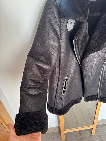 Stradivarius Biker mont