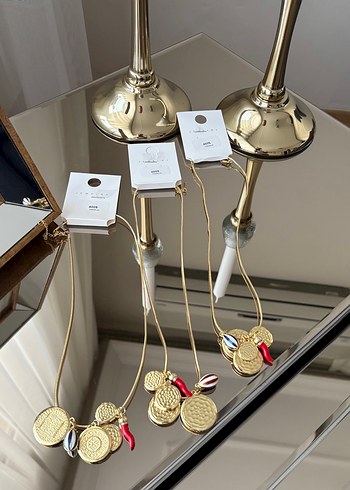 Renkli İşlemeli Mini Zincirli Kadın Kolyesi - Görsel 2