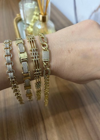 Xuping Zincir Detaylı Altın Renkli Kadın Bileklik - Görsel 2