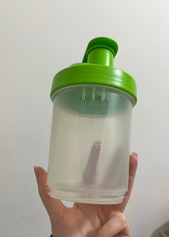 Yeşil Bebek Beslenme Şişesi - Görsel 2