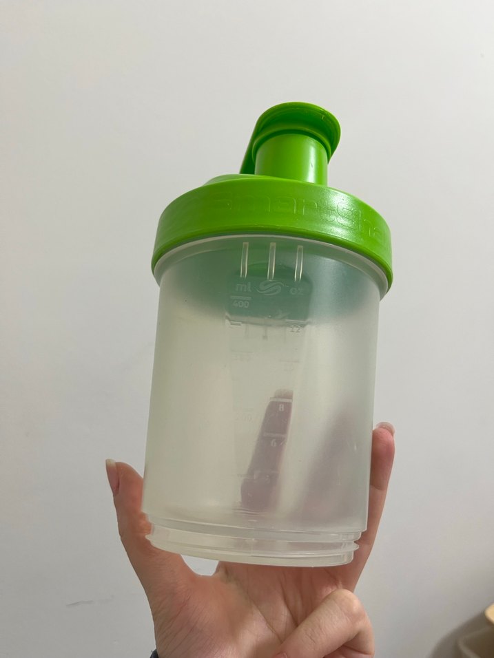 Yeşil Bebek Beslenme Şişesi - Görsel 2