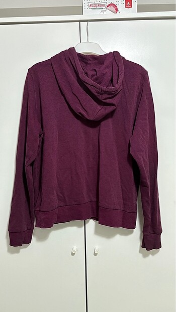 m Beden h&m bordo hirka