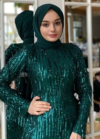 HermiaPullu yeşil abiye elbise 