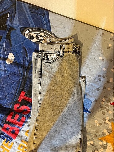 Zara Mom jean