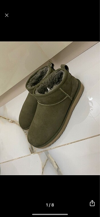Ugg mini