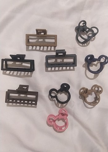 Minimalist Çok Renkli Plastik Toka Seti