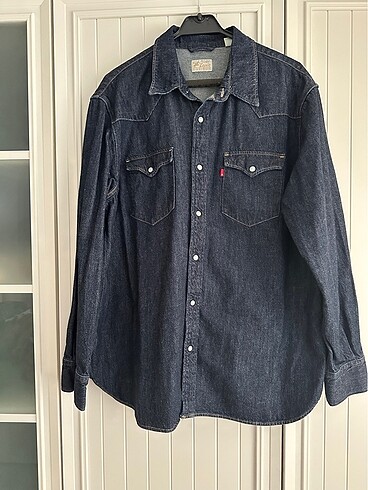 Levis gömlek