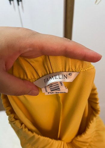 Famelin Sarı Mini Kadın Kumaş Pantolon