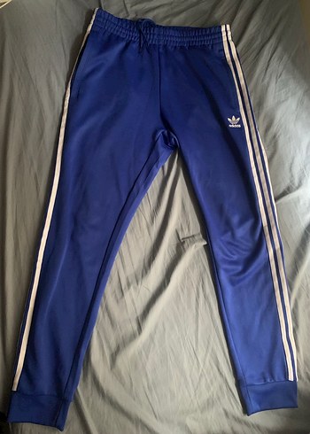 Adidas m