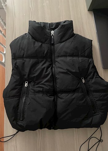 Bershka Şişme Yelek