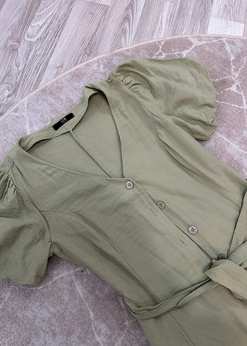 Kemerli V Yaka Uzun Keten Elbise - Görsel 2