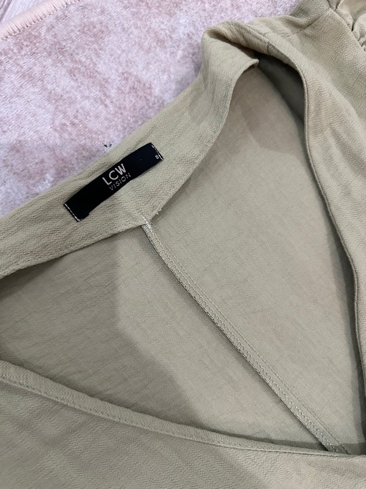 Kemerli V Yaka Uzun Keten Elbise - Görsel 3