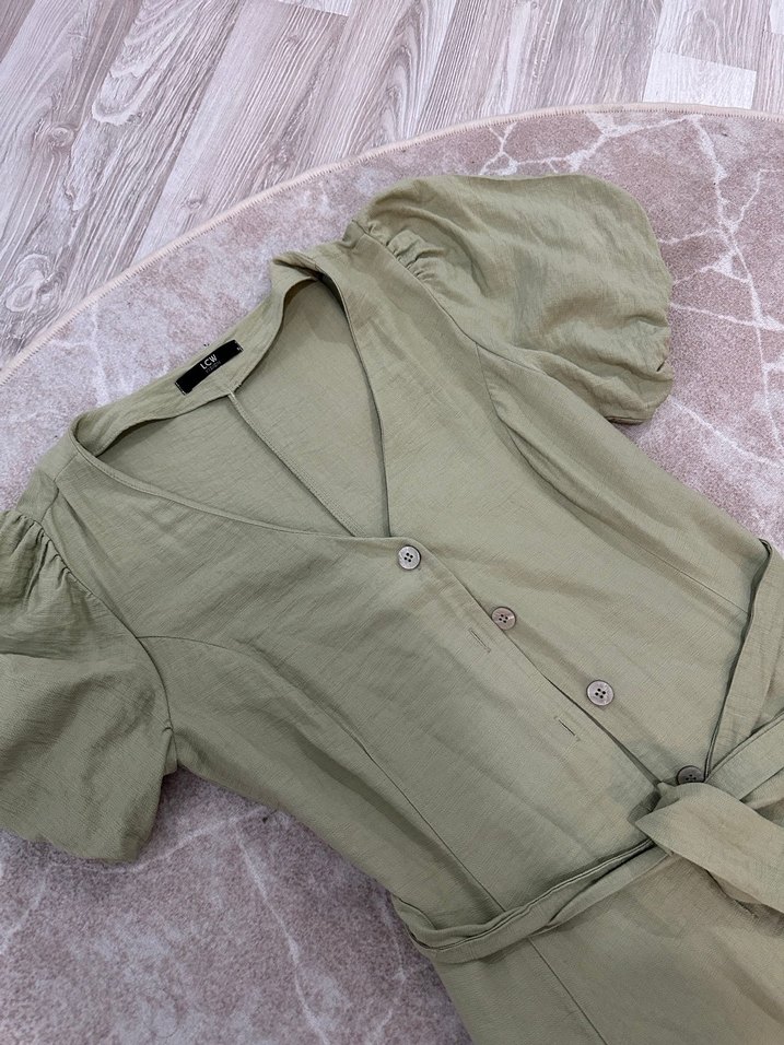 Kemerli V Yaka Uzun Keten Elbise - Görsel 2