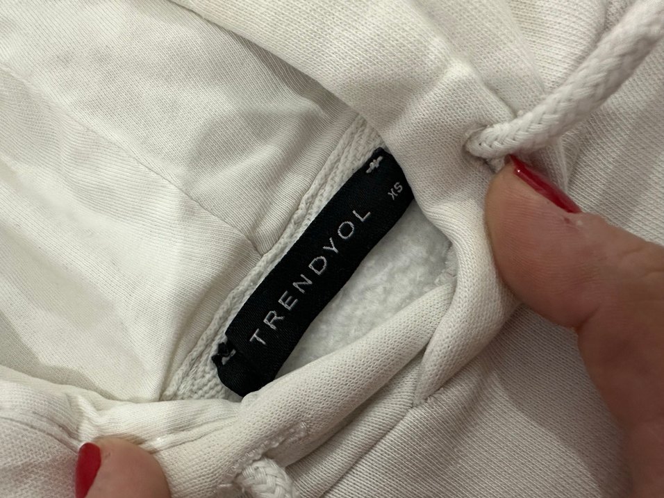 Gri Kapüşonlu Kadın Sweatshirt - Görsel 2