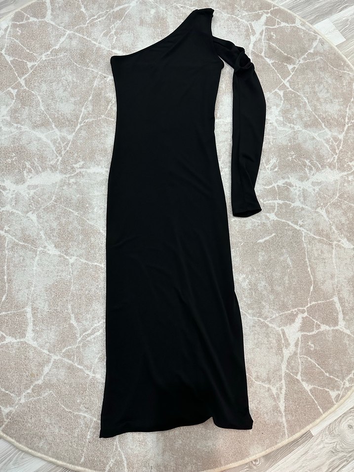 Tek Kollu Siyah Uzun Kadın Elbise - Görsel 2