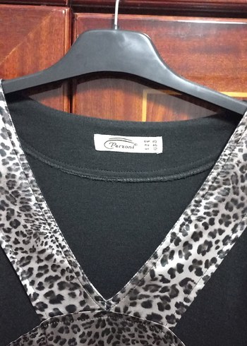 Uzun Kollu Siyah Yılan Desenli Uzun Elbise - Görsel 2