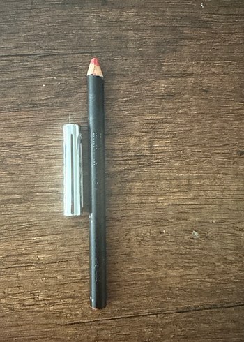 Parlak turuncu Ruj - Görsel 4