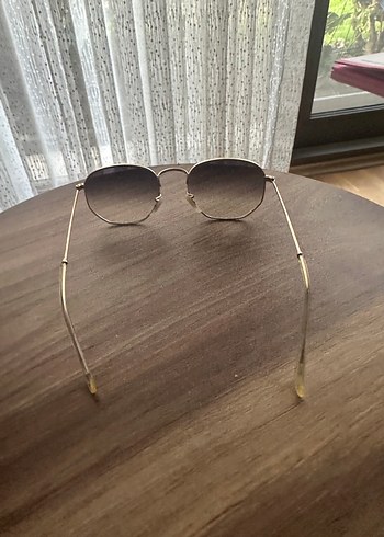 Şeffaf Bej Çerçeveli Gri Kadın Gözlüğü - Görsel 3