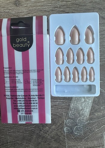 Bej Kendinden Yapışkanlı Takma Tırnak Seti - Görsel 3