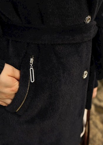 38 Beden siyah Renk Siyah Uzun Kürklü Street Style Kadın Kaban
