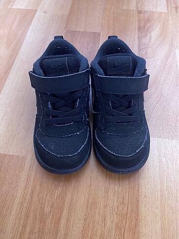 25 Beden Orjinal Nike siyah bebek spor ayakkabı