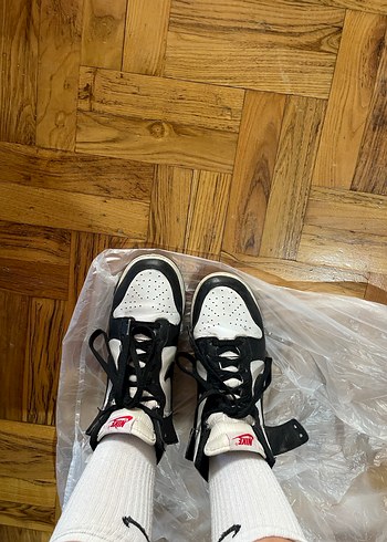 39 Beden Nike Dunk High Retro Siyah Beyaz Spor Ayakkabı