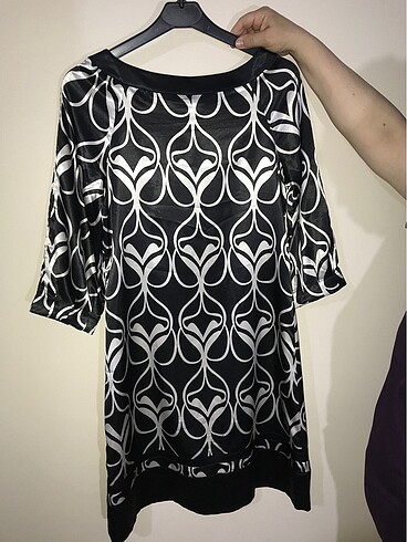 34 Beden siyah Renk H&M Saten elbise