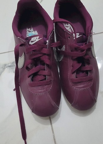 Mor Nike Kadın Dolgu Topuklu Spor Ayakkabı