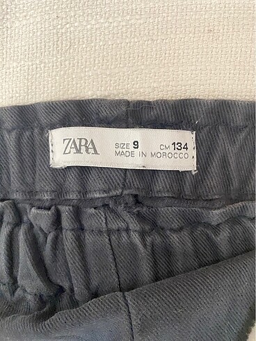 9 Yaş Beden Zara pantalon