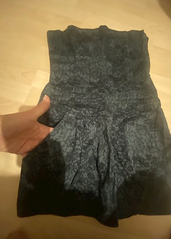 Siyah gri çiçek desenli Midi Straplez Elbise - Görsel 4