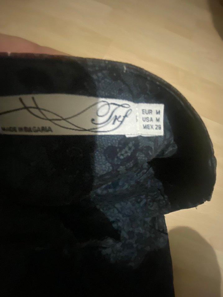 Siyah gri çiçek desenli Midi Straplez Elbise - Görsel 5