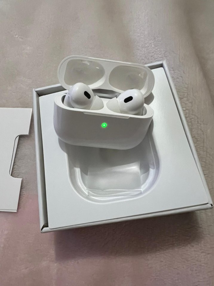Apple Airpods Pro 2. Nesil Beyaz yepyeni - Görsel 3