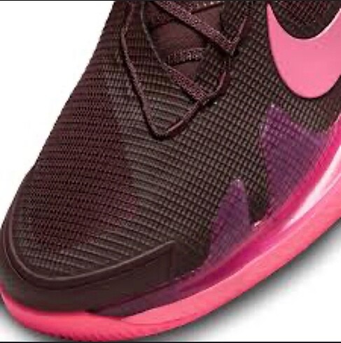 38 Beden bordo Renk Nike sert kort tenis ayakkabısı