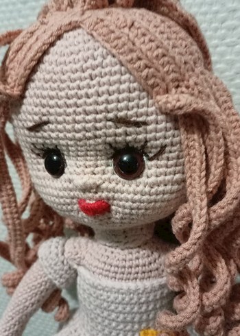 Renkli Çiçek Desenli Örgü Bebek - Görsel 3