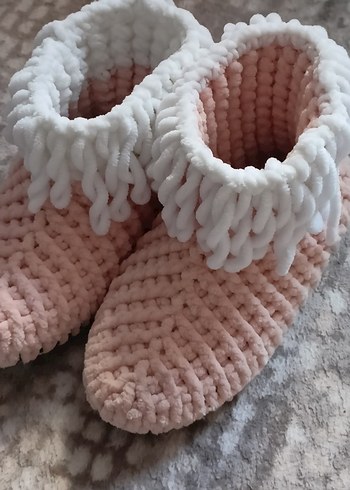 Kız Çocuk Pembe Örgü Sıcak Ev Terliği - Görsel 2