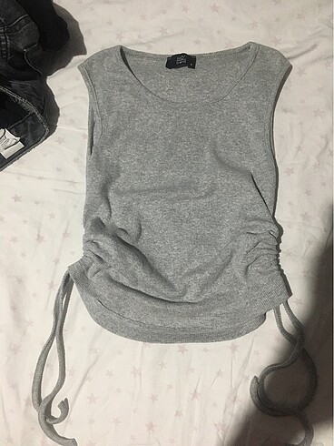 gri büzgülü crop