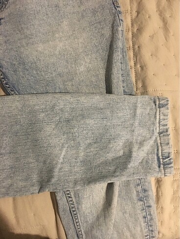 31 Beden pull and bear pantolon
