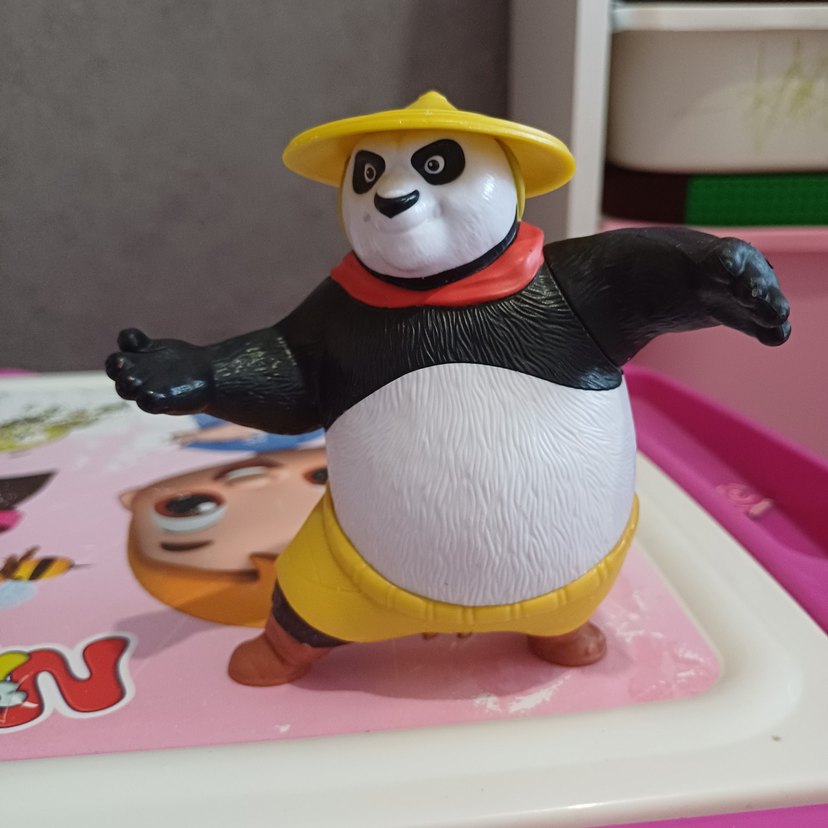 Sarı Şapkalı Panda Aksiyon Figürü - Görsel 2