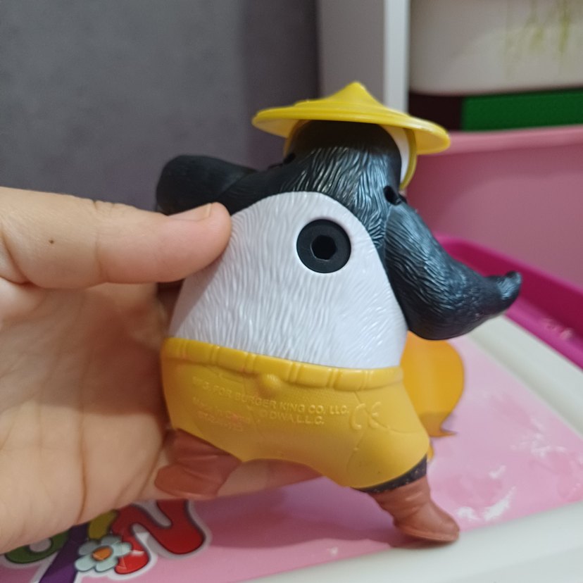 Sarı Şapkalı Panda Aksiyon Figürü - Görsel 3