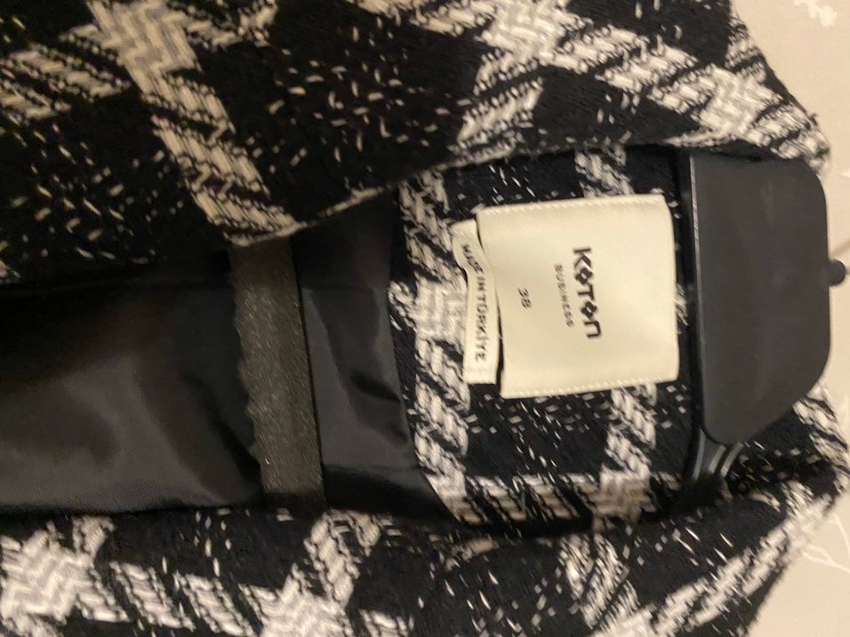 Düğmeli Siyah Kareli Kadın Blazer - Görsel 3