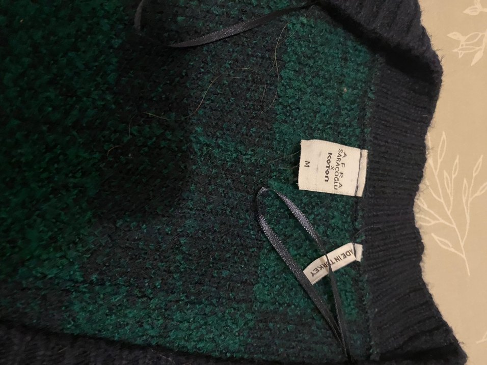 Kadın Yeşil Kareli Örgü Hırka - Görsel 2