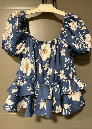 Çiçek Desenli Volanlı Kadın Bluz - Görsel 3