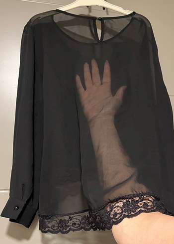 Dantel Detaylı Siyah Uzun Kollu Tül Bluz - Görsel 4