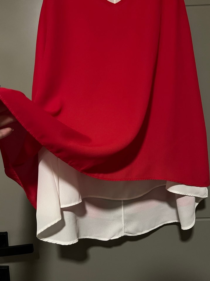 Kırmızı V Yakalı Kolsuz Bluz - Görsel 2