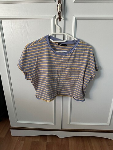 Sarı lila çizgili crop