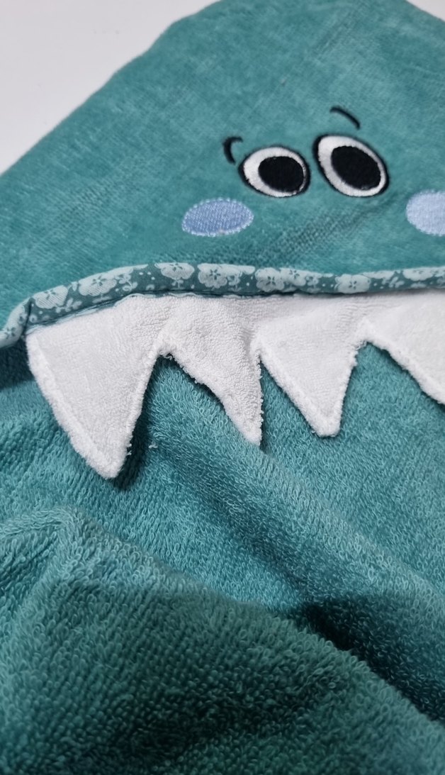 Nakışlı Turkuaz Erkek Çocuk banyo havlusu - Görsel 2