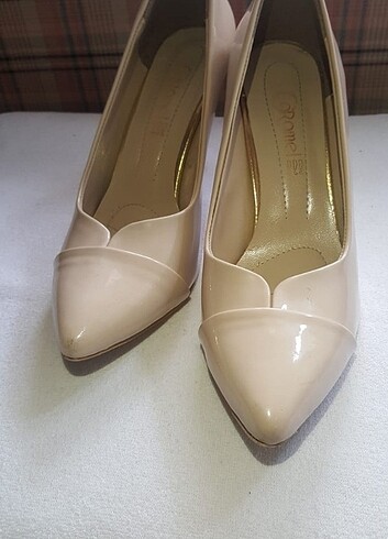 39 Beden Stiletto